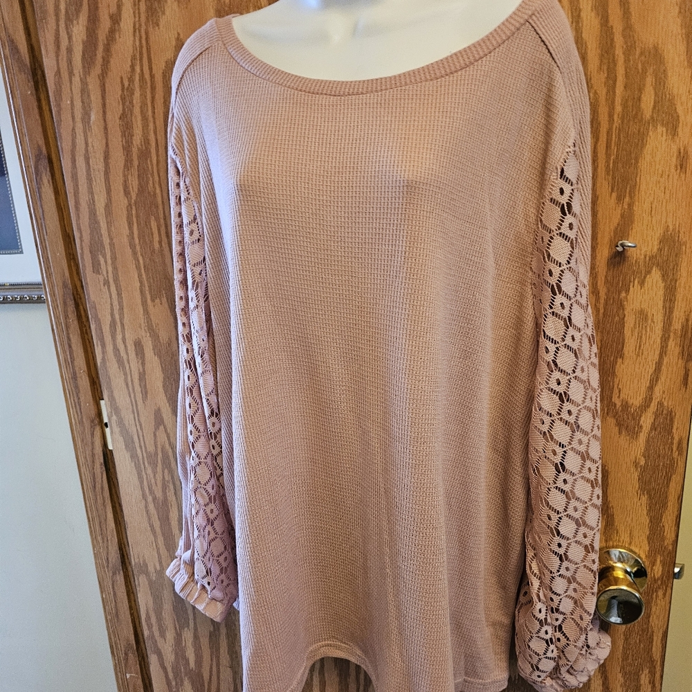 New Top Woman's Size 3x